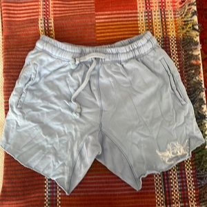 BOYS LIE cropped blue sweat shorts size medium
